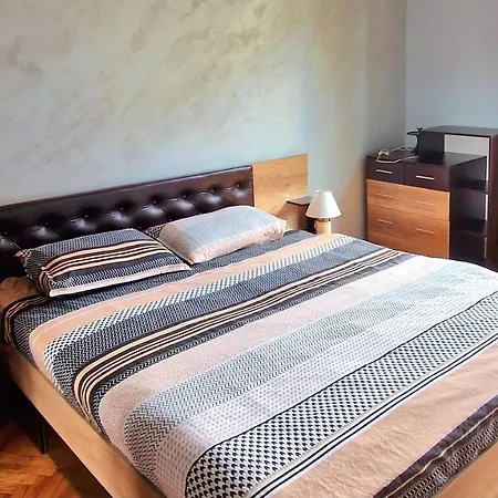 Prime Location: 2bd Flat Near Alexander Nevsky * صوفيا